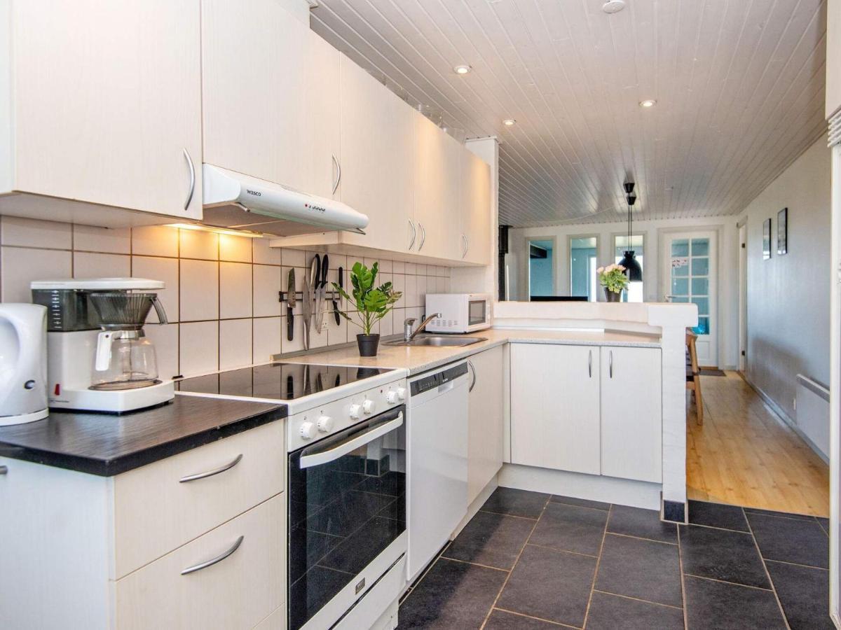 Sonderby  10 Person Holiday Home In Juelsminde מראה חיצוני תמונה
